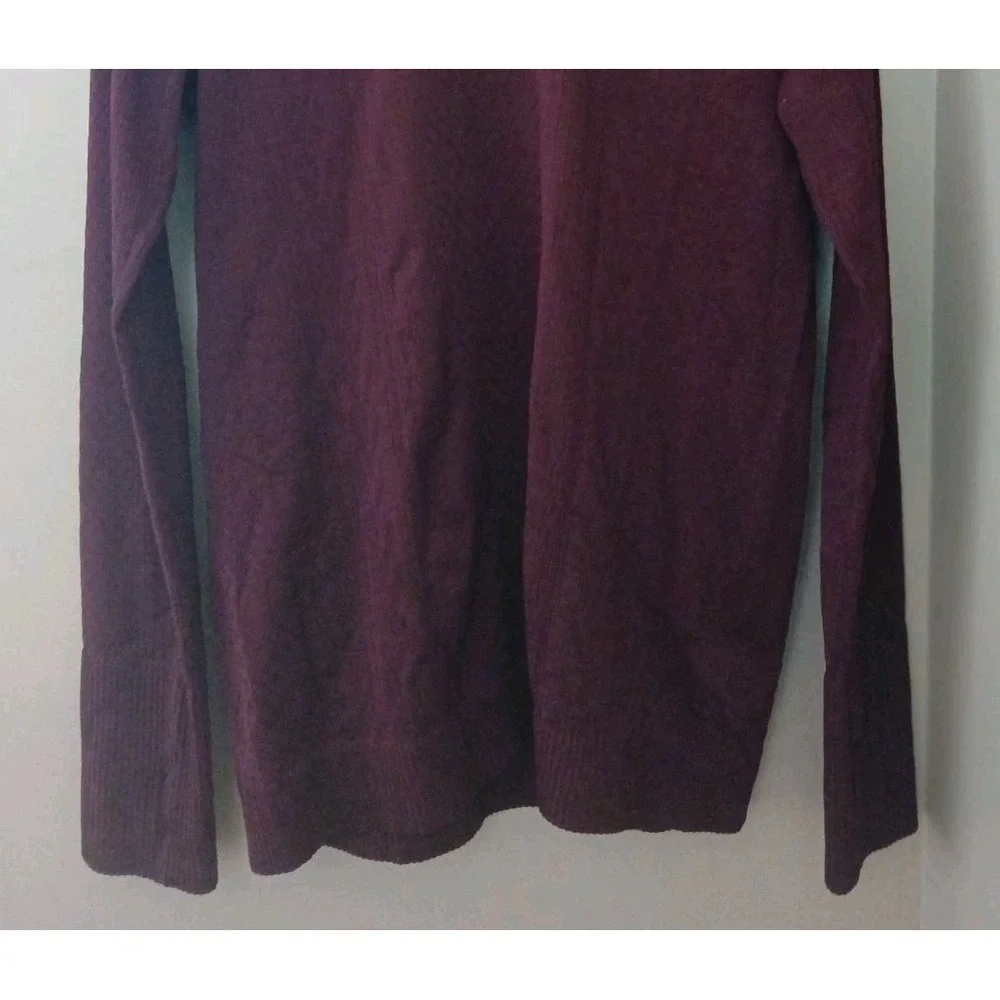 Lululemon Rest Less Mock Neck Top Est Size 12 Dark Adobe Red Textured L/S Active